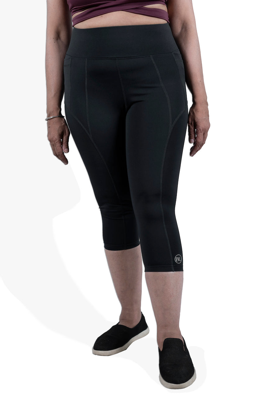 CurveFlow Activewear Capri - Black